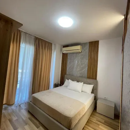Enea 8 * Tirana